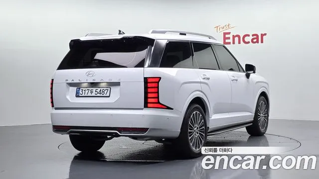 Фотография автомобиля — Hyundai Palisade LX3