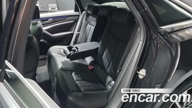 Audi A6 C8 — Фото автомобиля 18