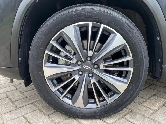 Chery Tiggo 8 PLUS — Фото автомобиля 21
