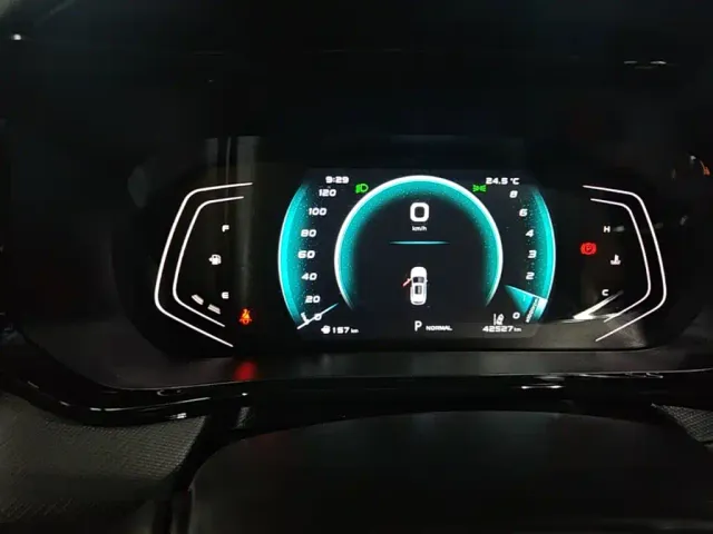 Changan Oushang X5 — Фото автомобиля 11