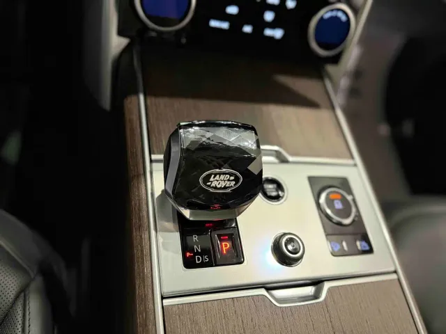 Land Rover Range Rover — Фото автомобиля 13