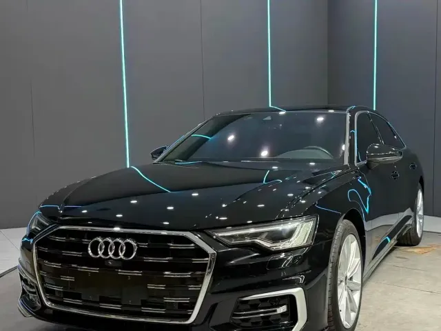 Фотография автомобиля — Audi A6L