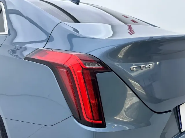 Cadillac CT4 — Фото автомобиля 6