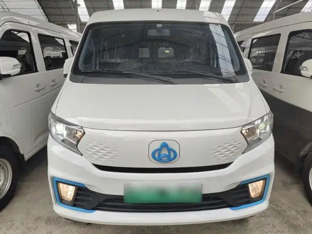 Changan Kuayue Kuayue Star V7 EV — Фото автомобиля 2