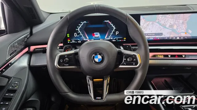 BMW 5 Series G60 — Фото автомобиля 20