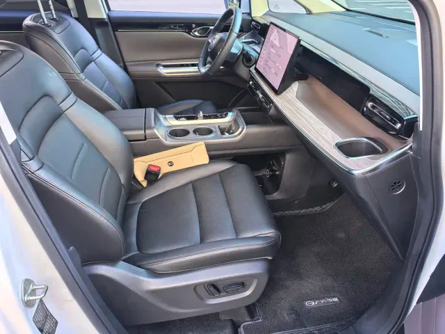 GAC Trumpchi E8 — Фото автомобиля 11