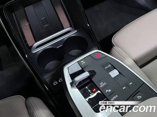 BMW 2 Series U06 — Фото автомобиля 9
