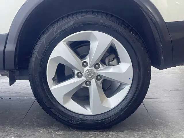 Nissan Qashqai — Фото автомобиля 10