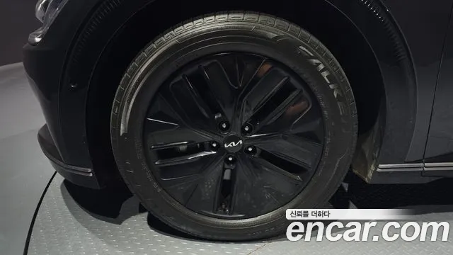 Kia EV6 — Фото автомобиля 5