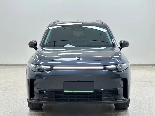Leapmotor C16 — Фото автомобиля 2