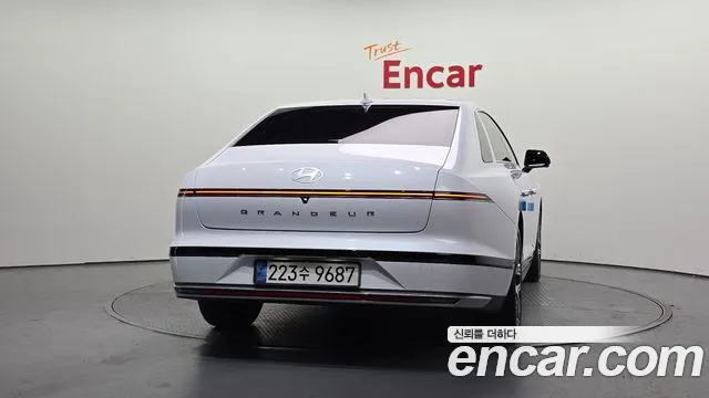 Hyundai Grandeur — Фото автомобиля 4
