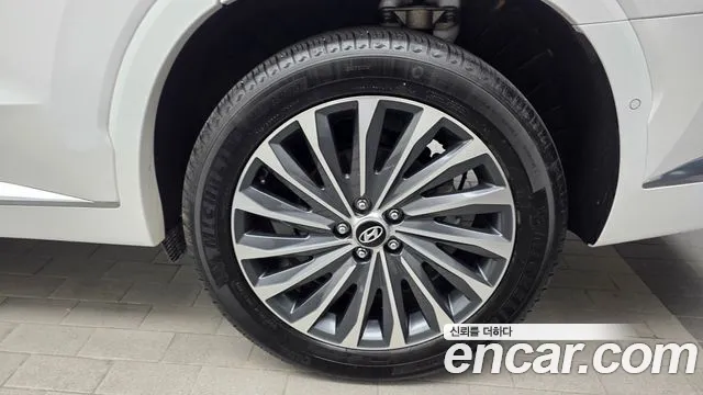 Hyundai Palisade The New Palisade Бензин 3.8 4WD — Фото автомобиля 17