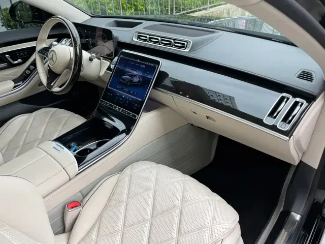 Mercedes-Benz Maybach S-Class — Фото автомобиля 21