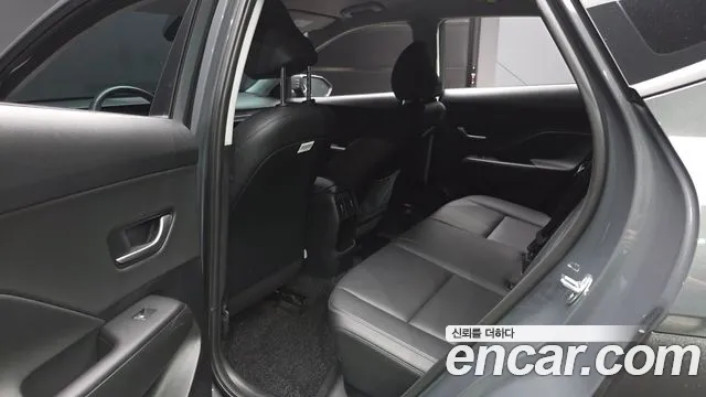 Hyundai Kona SX2 — Фото автомобиля 11