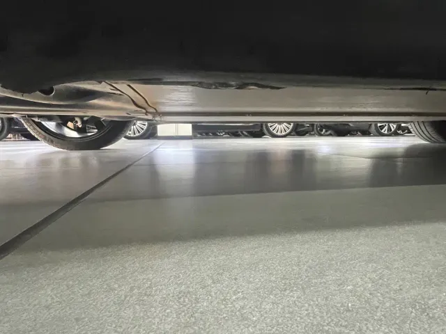Tesla Model Y — Фото автомобиля 21