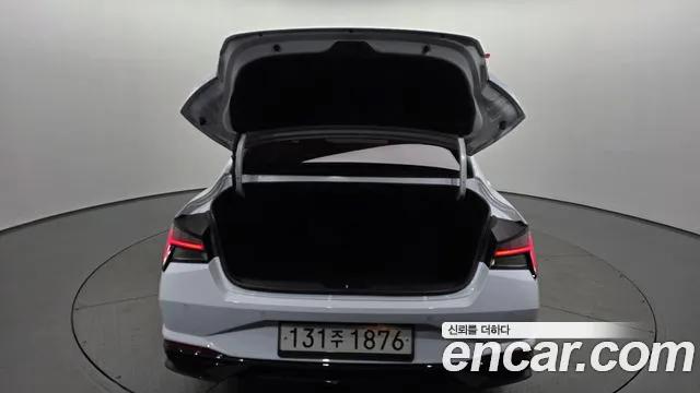Hyundai Avante — Фото автомобиля 26