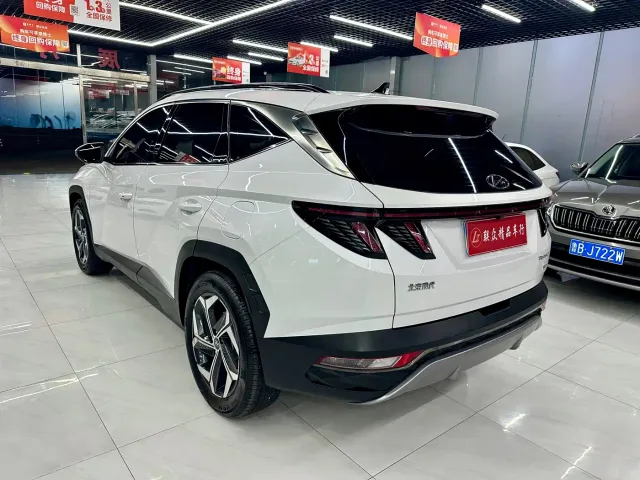 Hyundai Tucson — Фото автомобиля 6