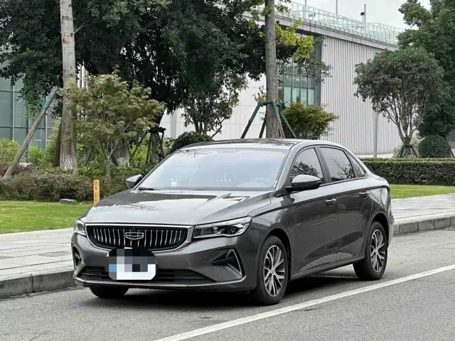 Фотография автомобиля — Geely Emgrand