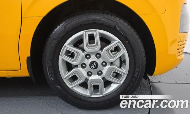 Hyundai Staria — Фото автомобиля 6