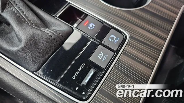 Toyota Sienna — Фото автомобиля 29