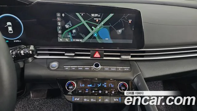 Hyundai Avante CN7 — Фото автомобиля 20