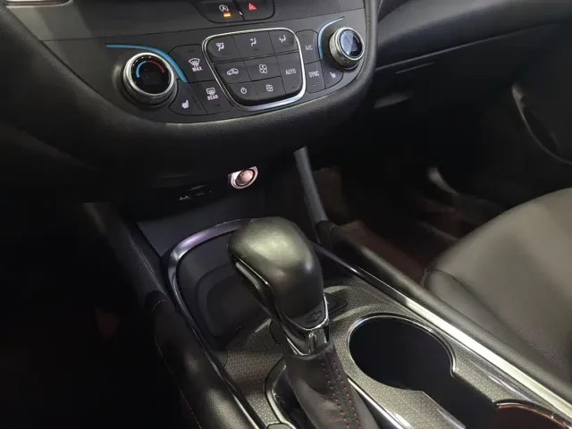 Chevrolet Malibu XL — Фото автомобиля 9