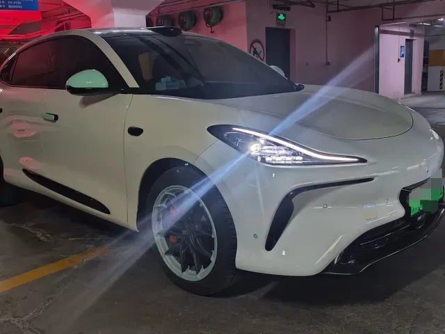 IM Motors LS6 — Фото автомобиля 4