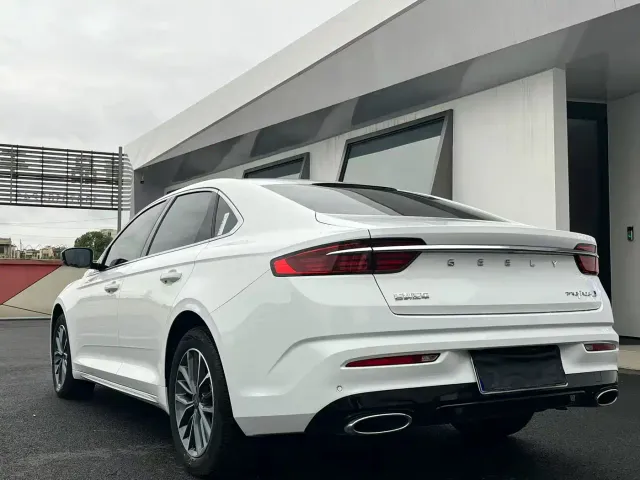 Geely Xingrui — Фото автомобиля 9