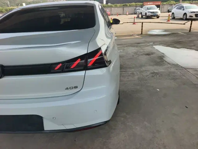 Peugeot Peugeot 408 2022 1.6T Light Chaser Edition — Фото автомобиля 7