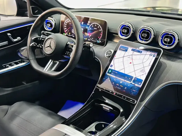 Mercedes-Benz C-Class — Фото автомобиля 16