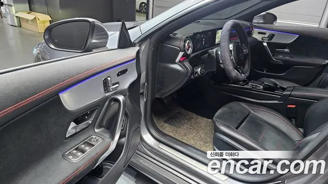 Mercedes-Benz CLA-Class — Фото автомобиля 10
