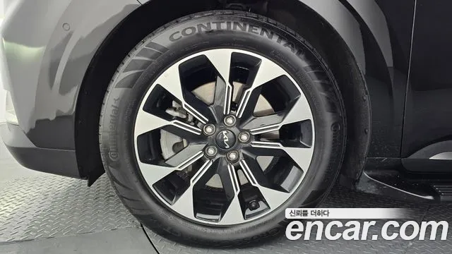Kia Canival Carnival 4 поколение Дизель 7 мест Signature — Фото автомобиля 5