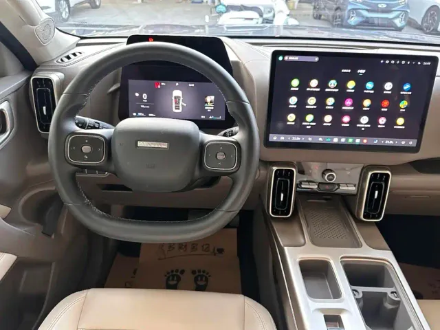 Haval Big Dog — Фото автомобиля 10
