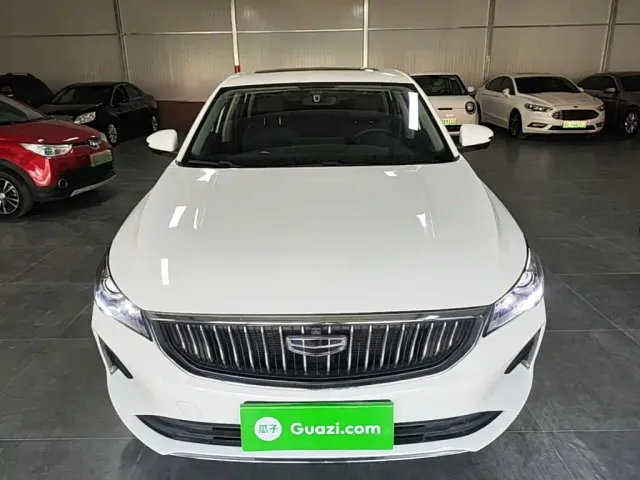 Geely Emgrand — Фото автомобиля 2