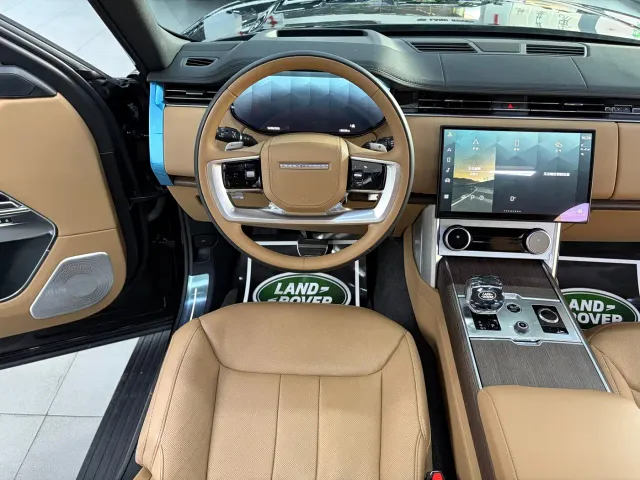 Land Rover Range Rover — Фото автомобиля 12