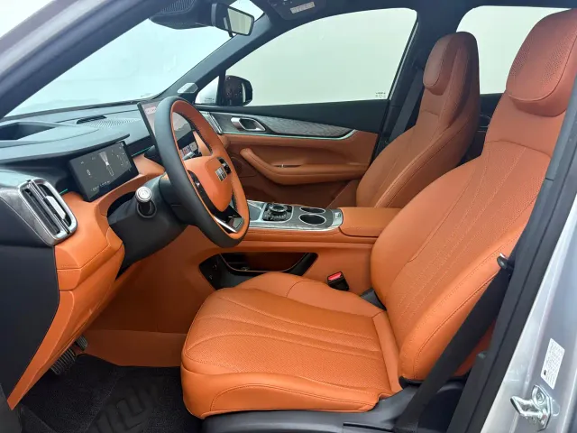 Geely Galaxy M7 — Фото автомобиля 8