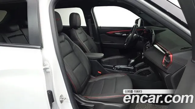 Chevrolet Trailblazer — Фото автомобиля 16