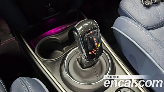 Mini Countryman — Фото автомобиля 9