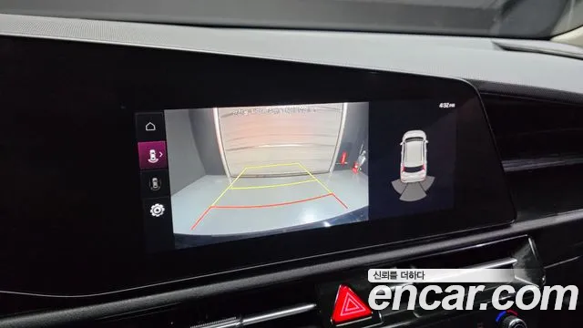 Kia Niro Niro (New) — Фото автомобиля 17
