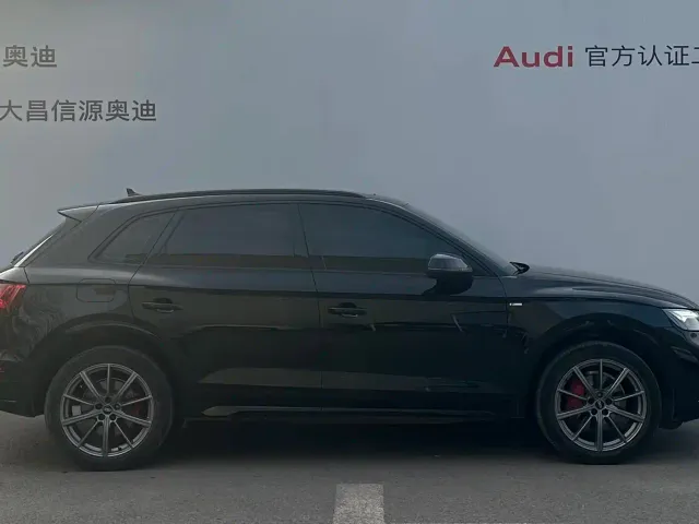 Audi Audi Q5L 2024 Model 40 TFSI Luxury Dynamic — Фото автомобиля 4