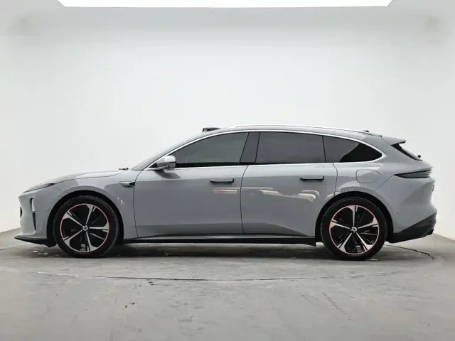 Nio ET5 Touring — Фото автомобиля 6