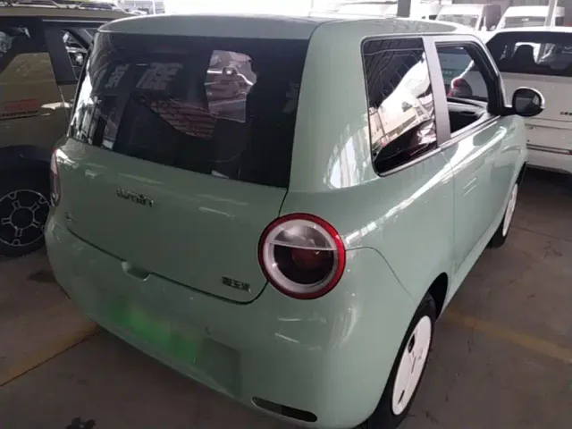 Changan Lumin — Фото автомобиля 6