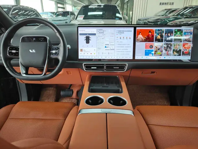 Li Auto Li Xiang L9 2024 Model Ultra — Фото автомобиля 12
