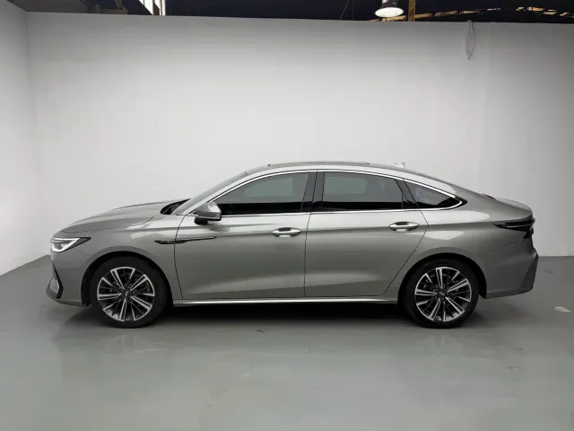 Chery Arrizo 8 — Фото автомобиля 3