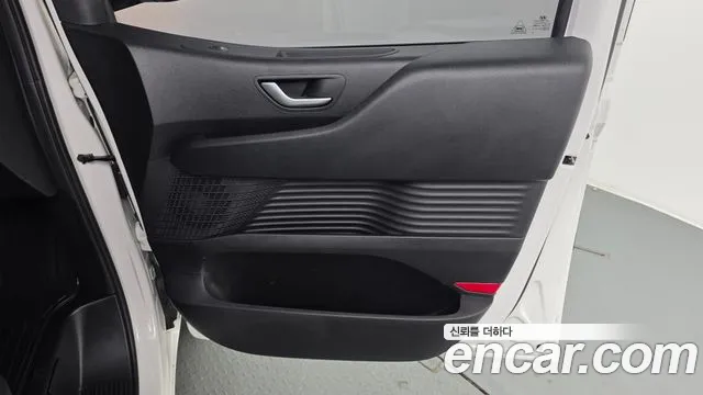 Hyundai Staria — Фото автомобиля 25
