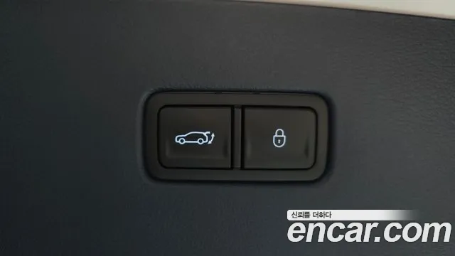 Genesis GV80 — Фото автомобиля 30