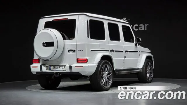 Mercedes-Benz G-Class — Фото автомобиля 2