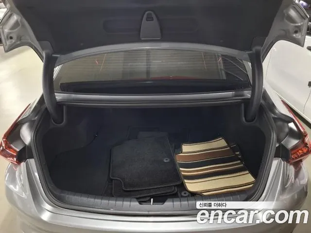 Kia K8 2.5 Бензин 2WD — Фото автомобиля 16