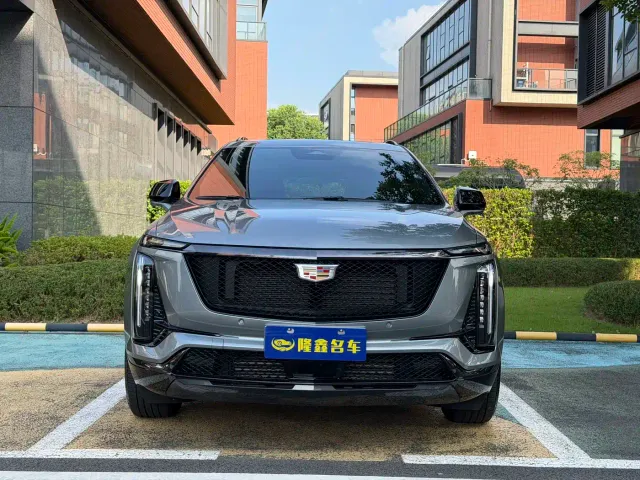 Cadillac XT5 — Фото автомобиля 3