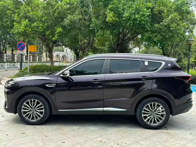 Jetour X70 Plus — Фото автомобиля 4